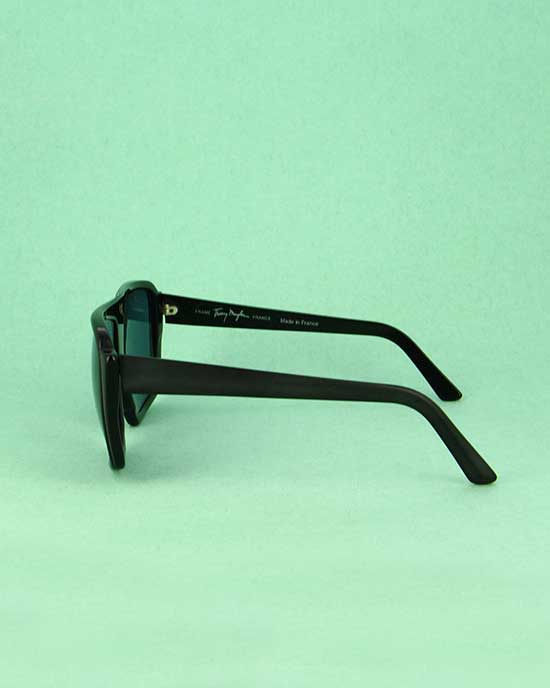 Thierry Mugler Concorde 22 lunettes soleil noires