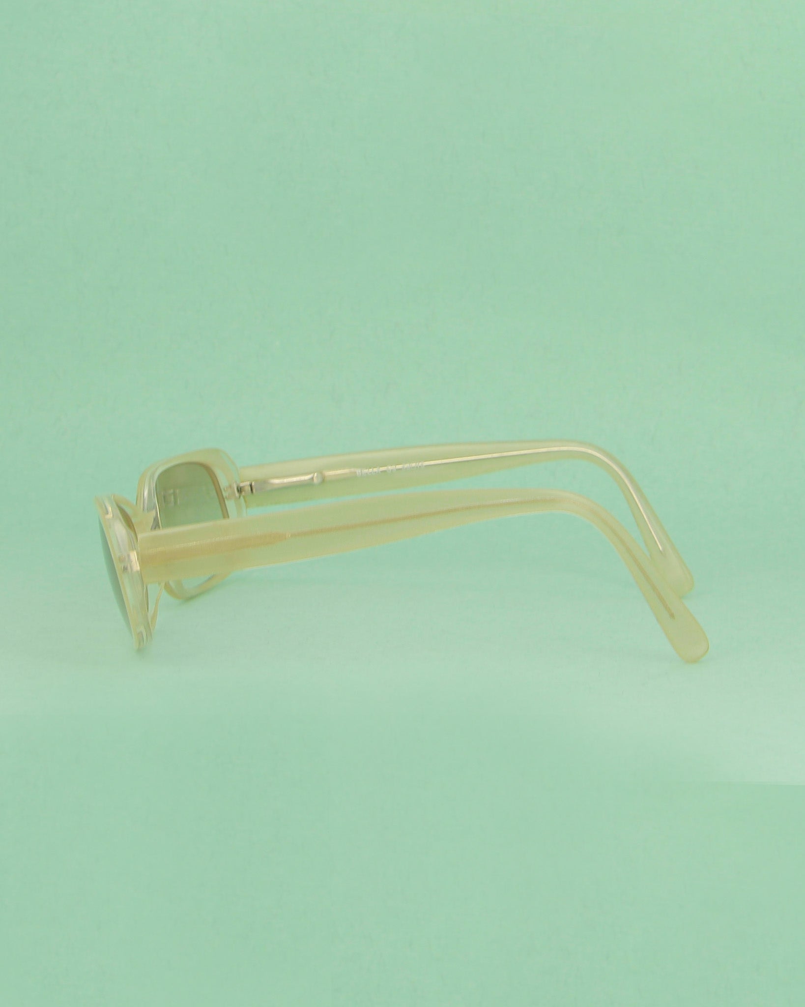 Styl’Optique Bella lunettes de soleil nacre ovale
