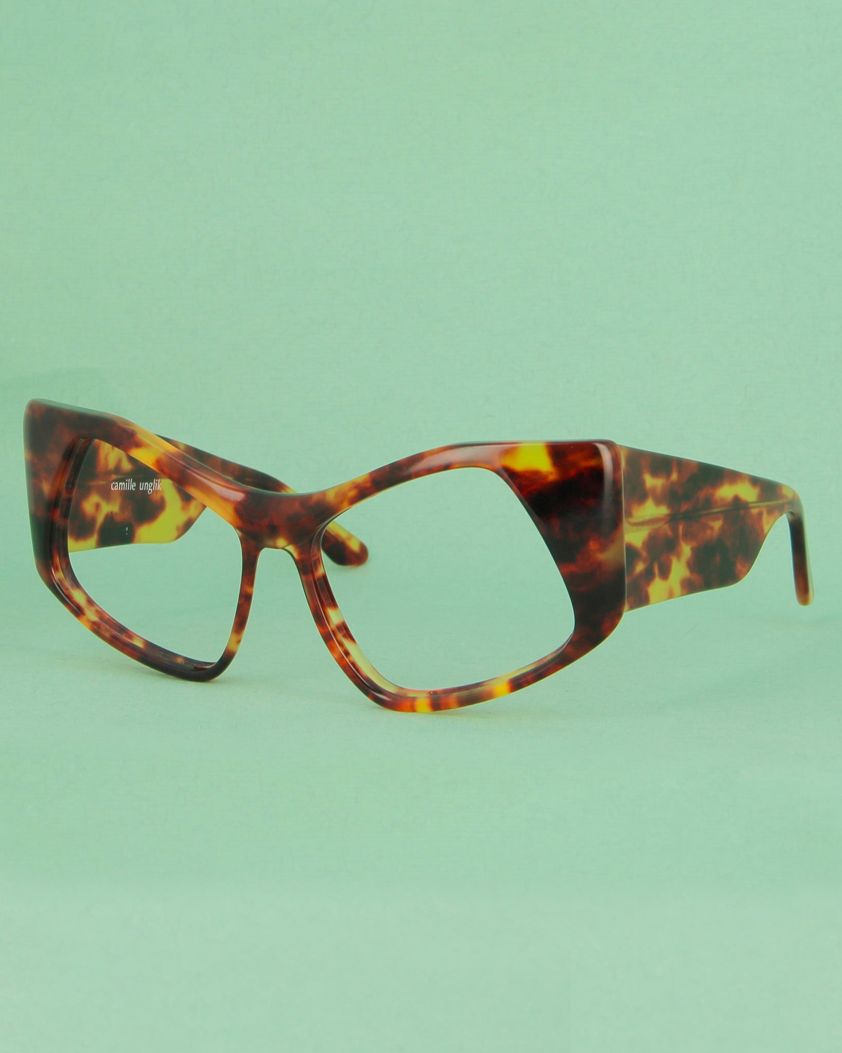 Camille Unglik Caiman lunettes de soleil papillon