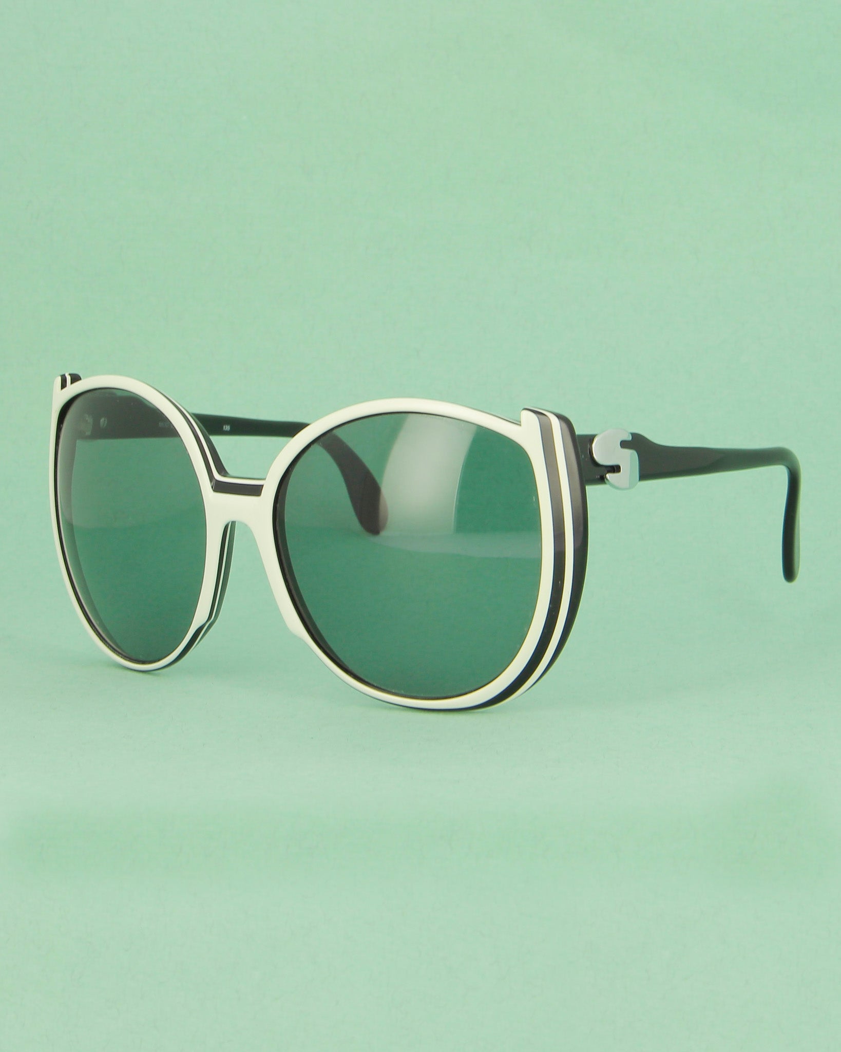 Silhouette 592 lunettes de soleil papillon blanc oversize