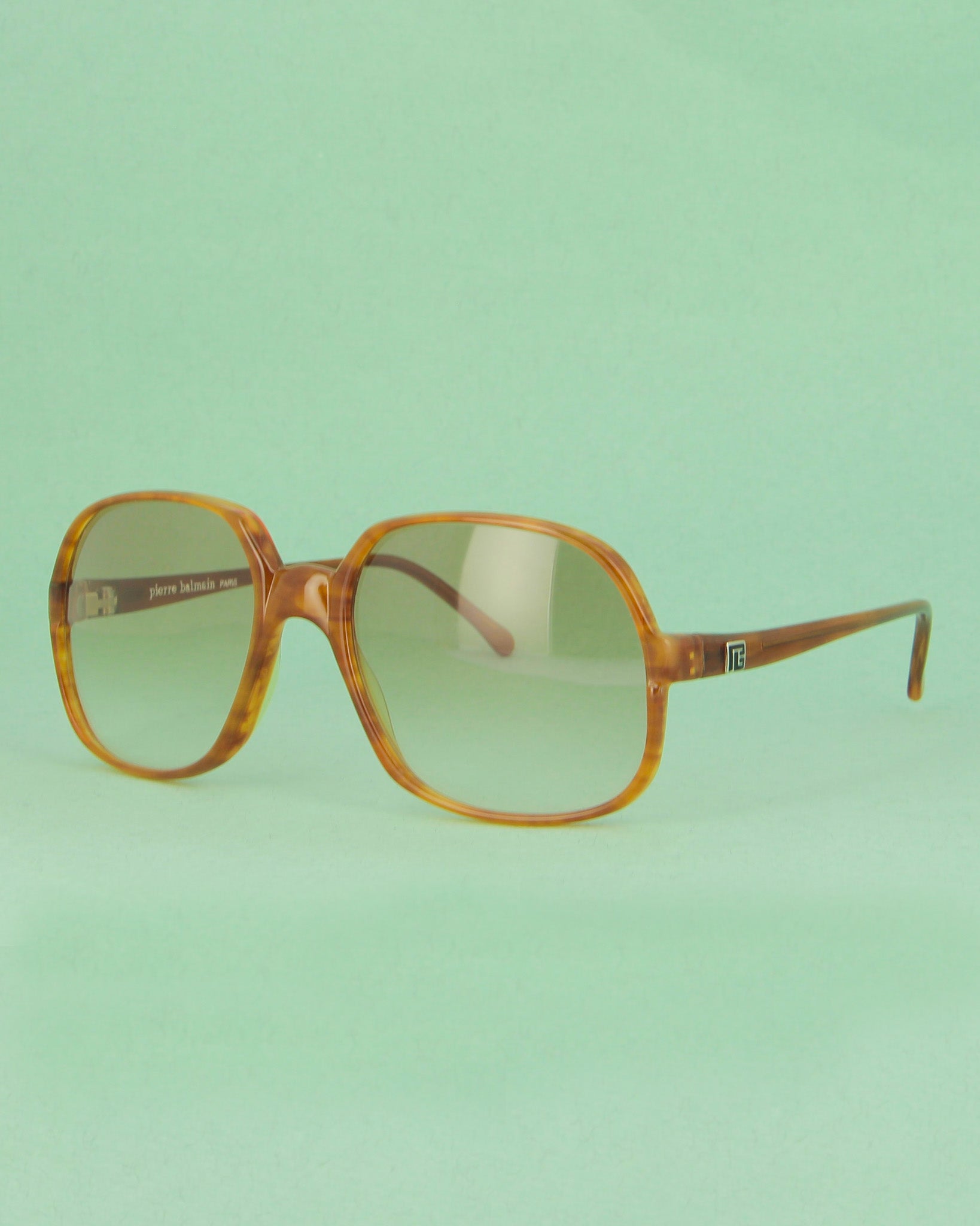 Pierre Balmain 5012 lunettes de vue oversize miel