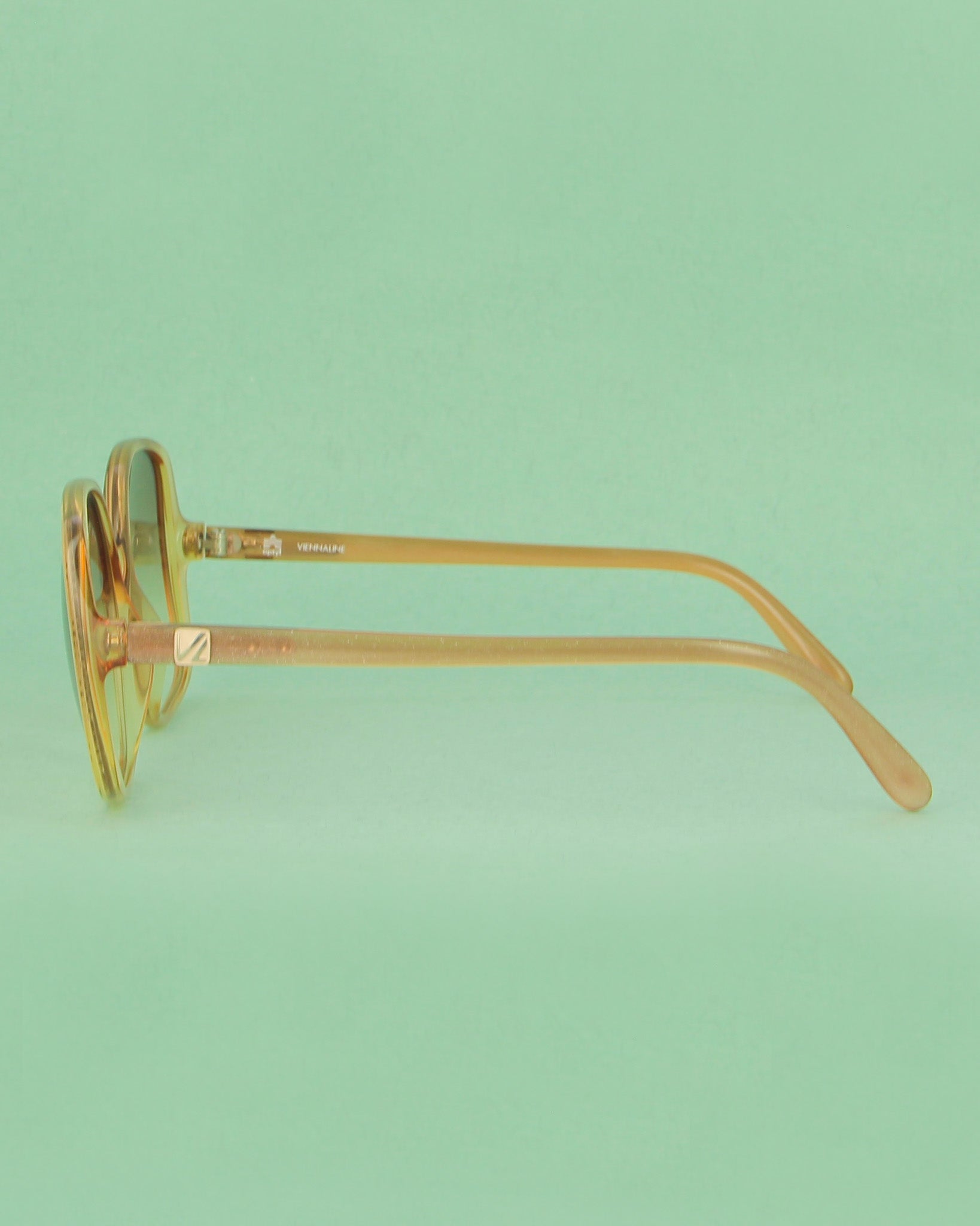 Viennaline 30 lunettes de soleil carrées miel oversize