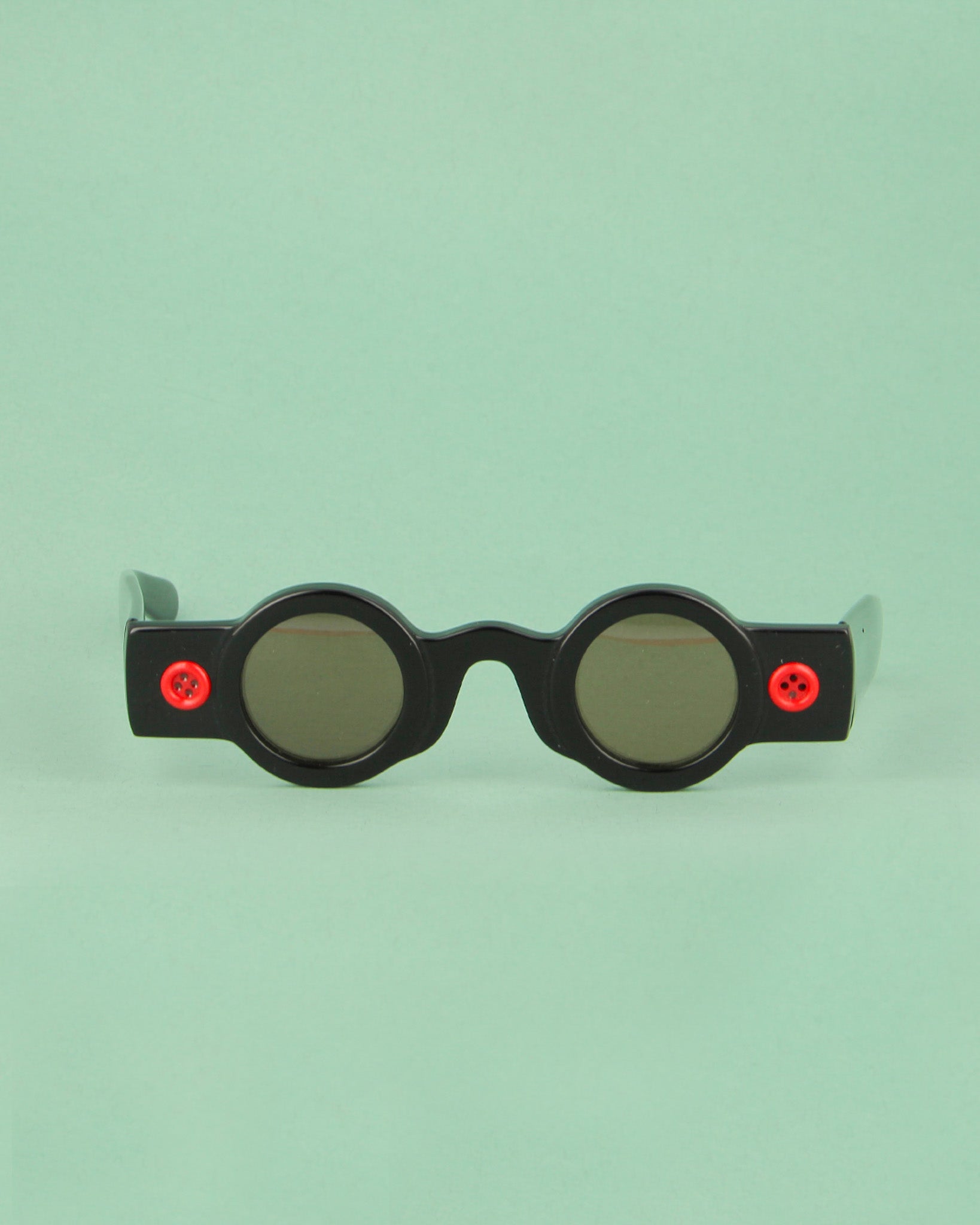 Patrick Kelly Peanut 22 lunettes de soleil rondes noires