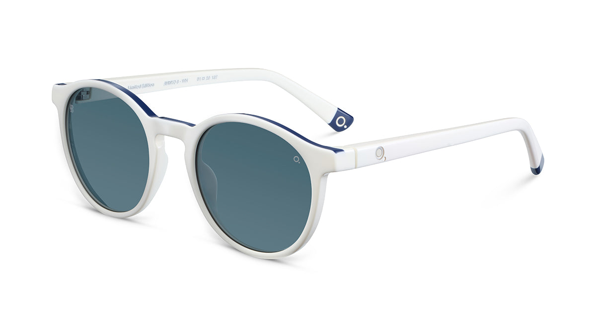 Etnia Barcelona Avinyo 3 lunettes de soleil WH 51