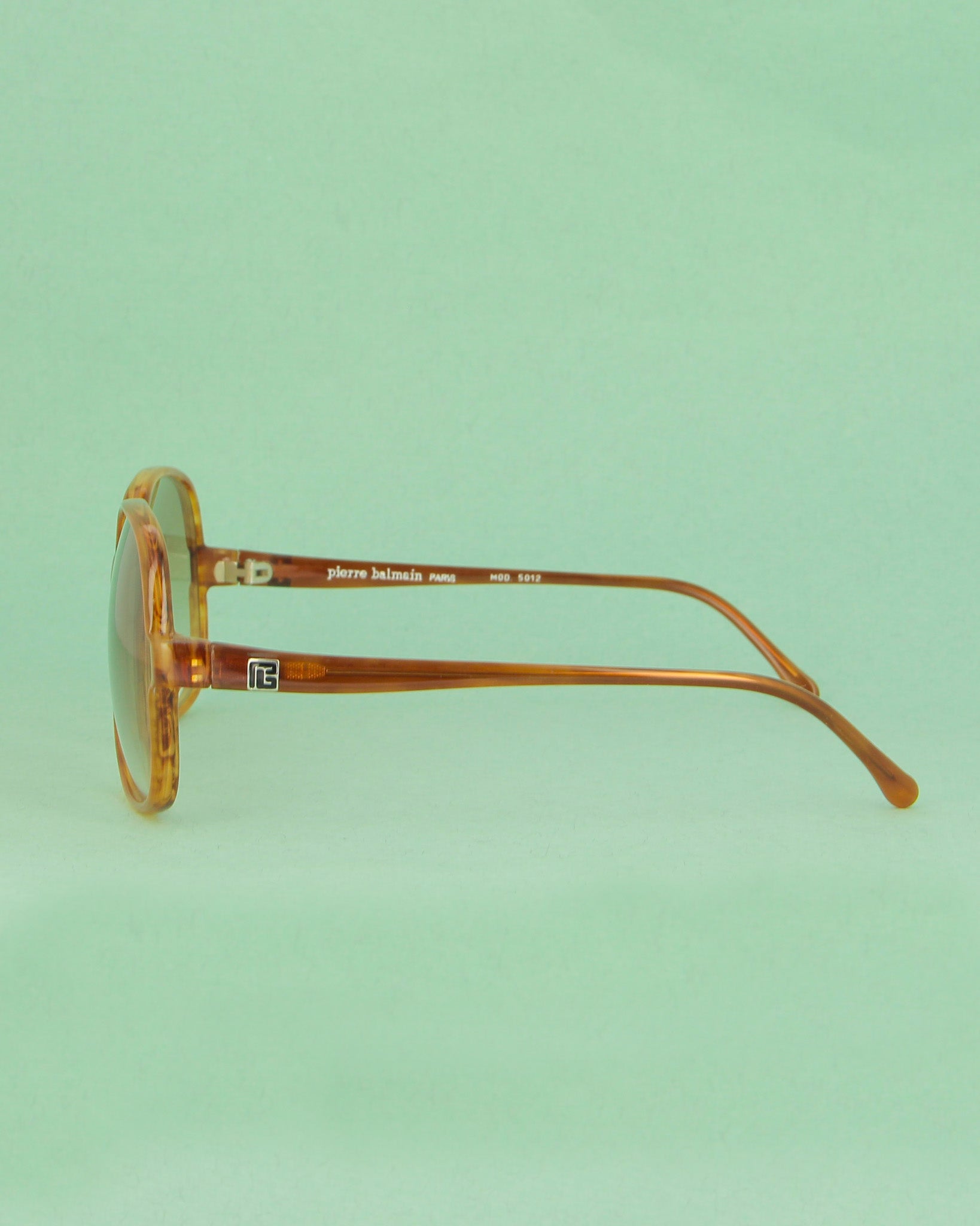 Pierre Balmain 5012 lunettes de vue oversize miel