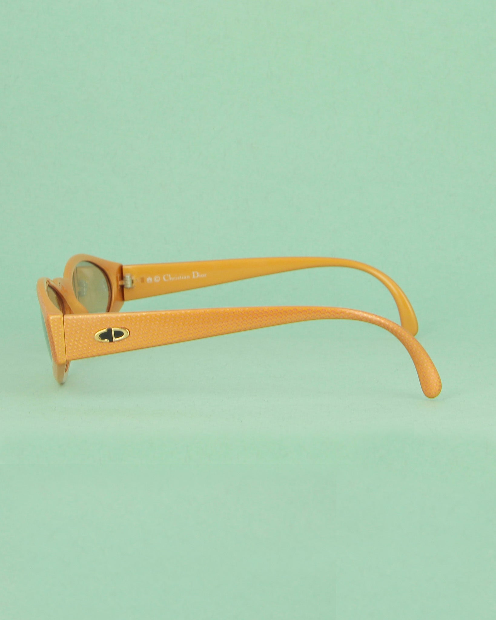 Dior 102 lunettes de soleil ovales beige vintage femme
