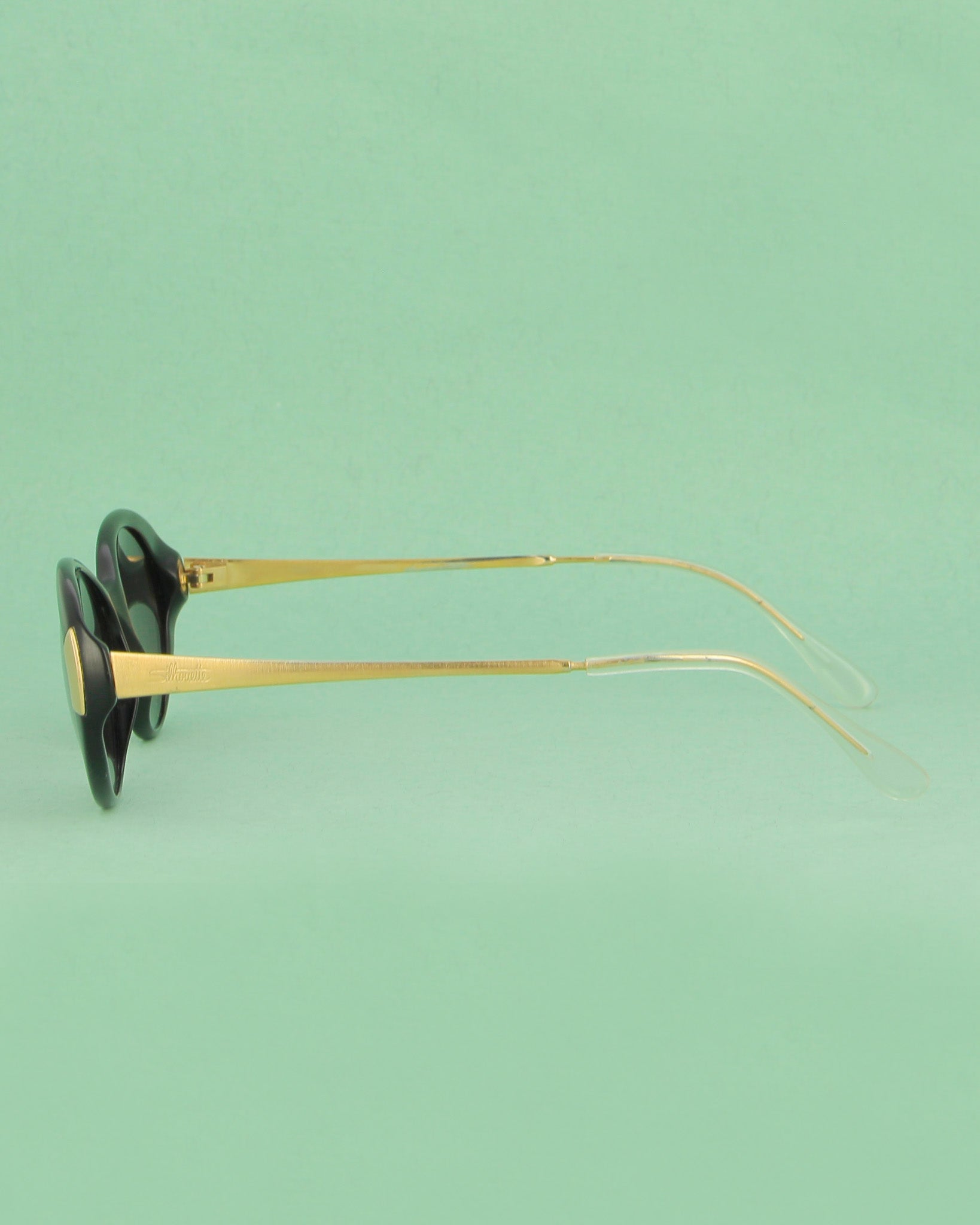 Seconde Vue Black & Gold lunettes de soleil ovales noir or