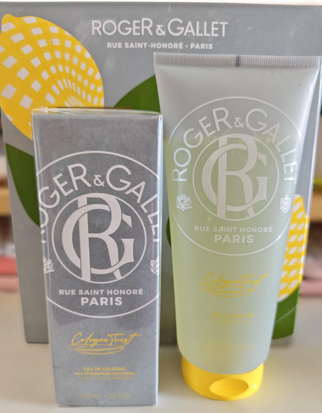Roger Les Coffrets à offrir Cologne Twist coffret homme boisé