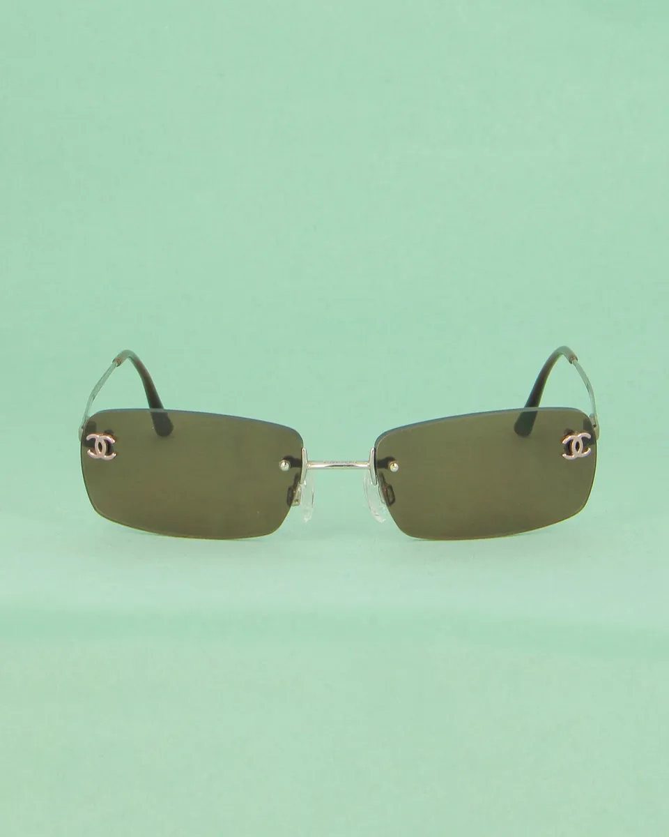 Chanel C.116 lunettes de soleil marron percées rectangle