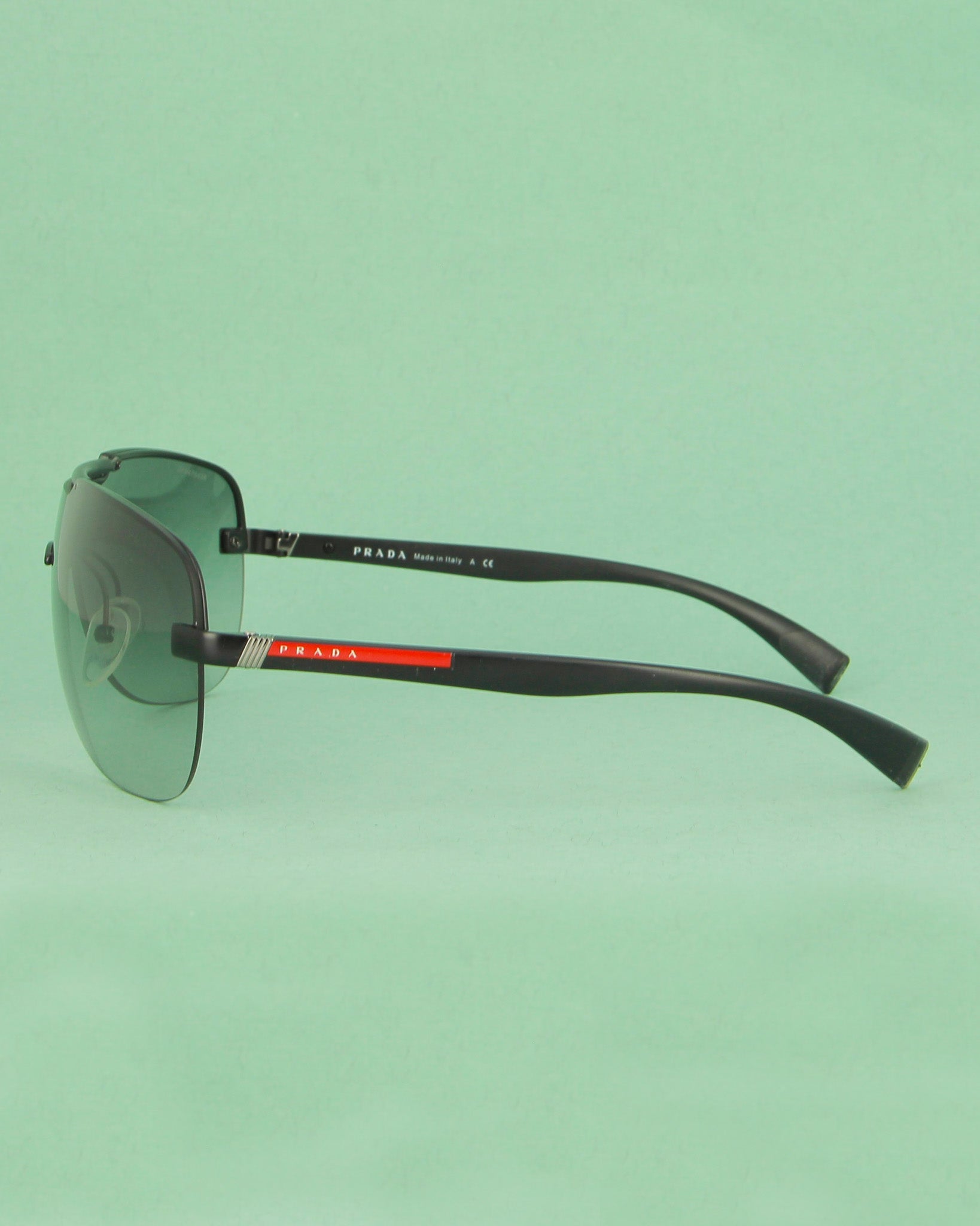Prada 1BO-3M1 lunettes masque noires